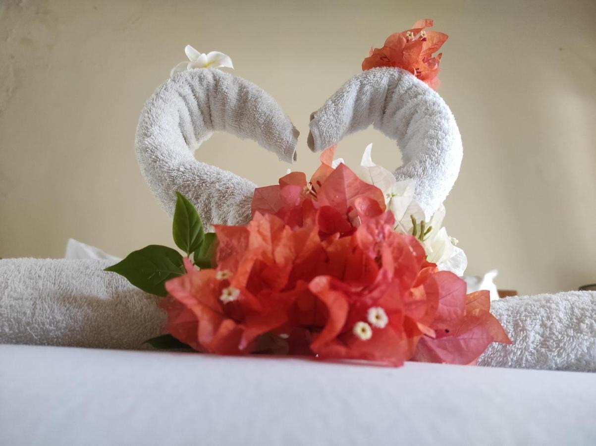 Villa Sahabat Gili Trawangan Buitenkant foto